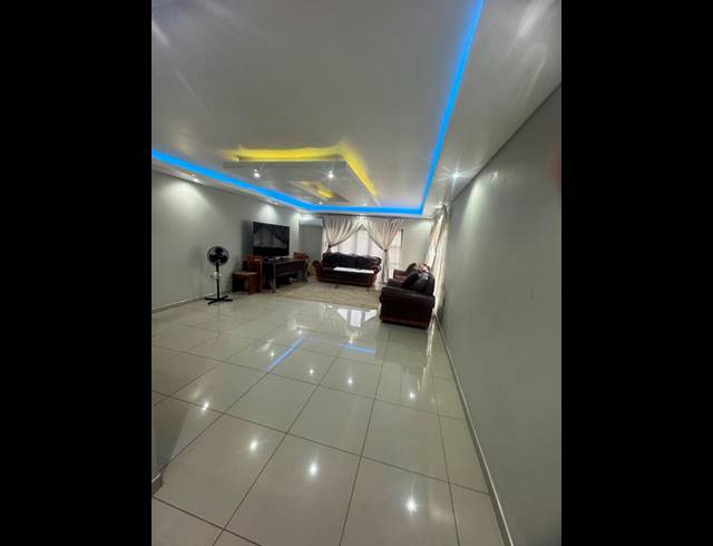 3 BEDROOM HOUSE FOR SALE IN DENNESIG